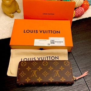 Authentic Louis Vuitton Clemence wallet in monogram Rose Ballerina
